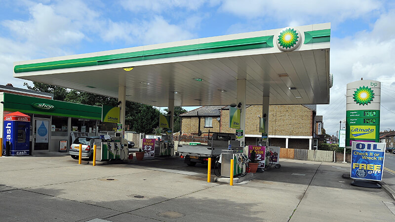 petrol station2