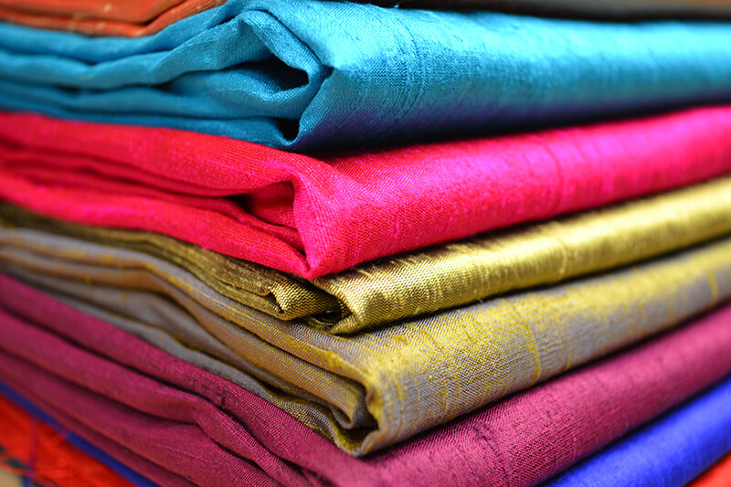 Raw silk fabric